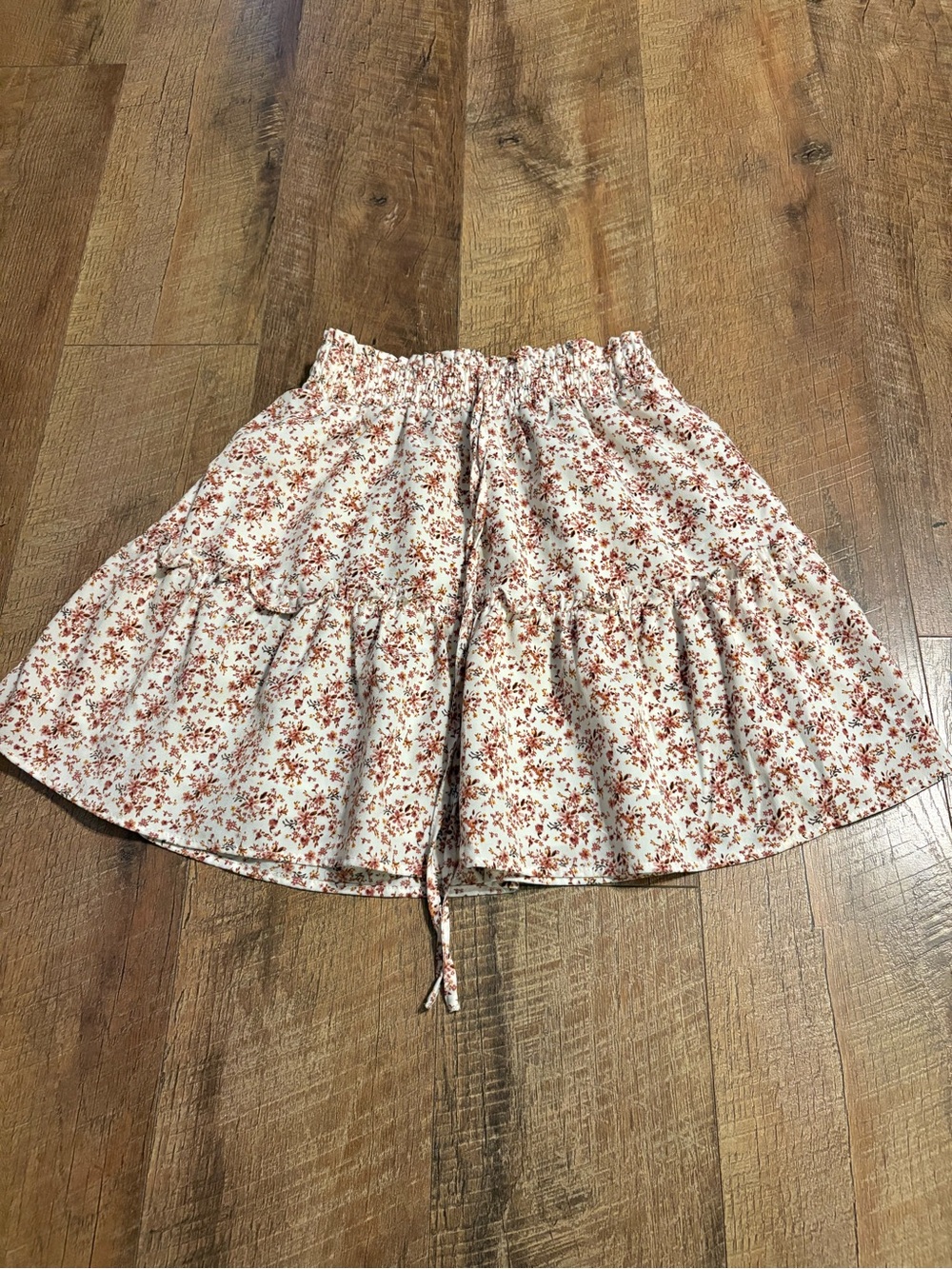 Paper Crane Cream Mini Skirt with Rust Floral Print XS